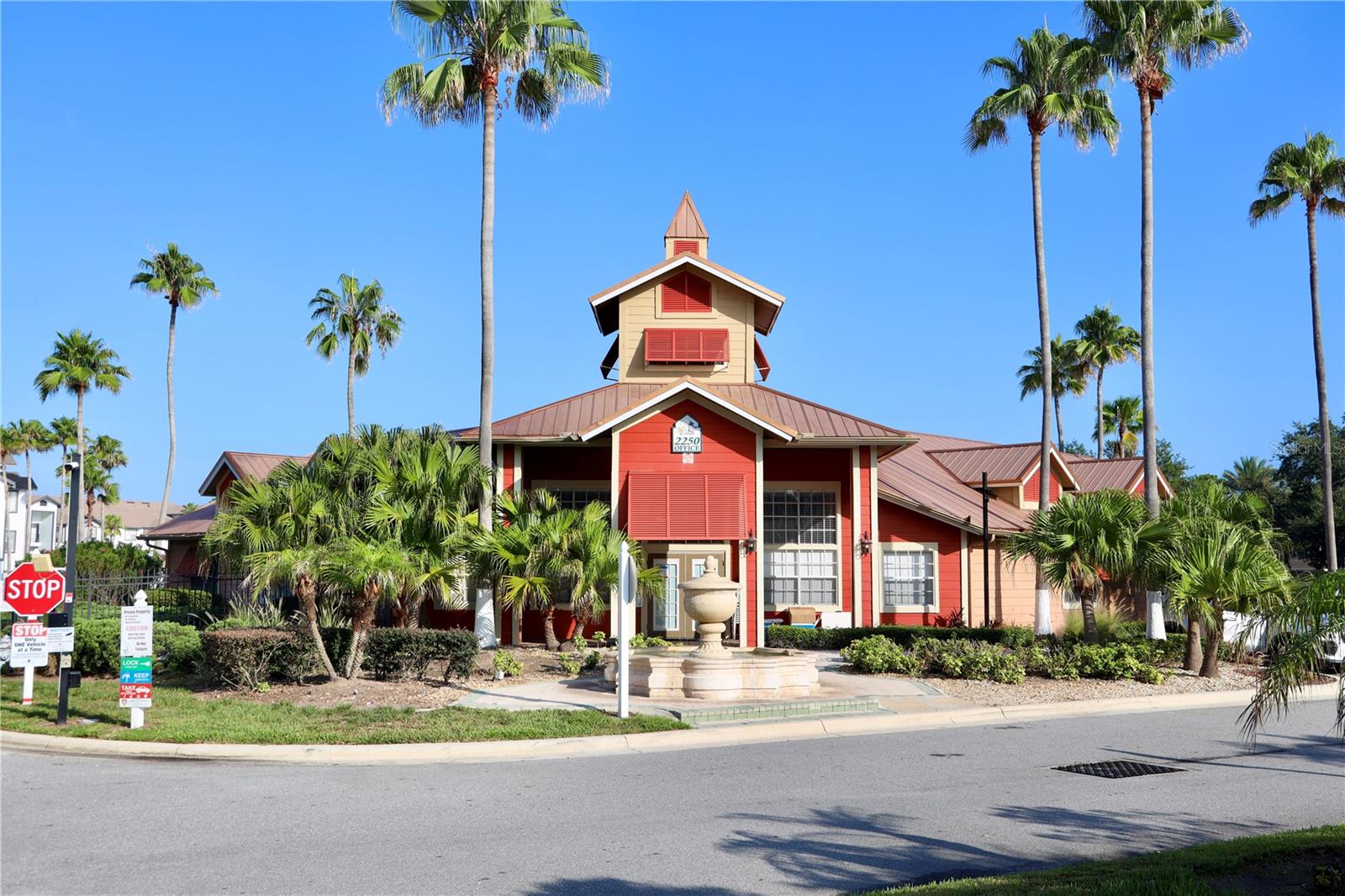 2nd image of 2217 Grand Cayman Ct, KISSIMMEE, FL 34741