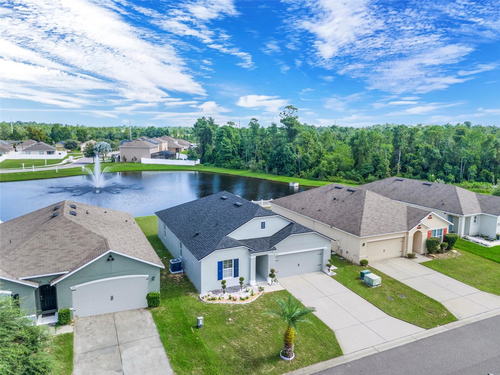 1st image of 330 Briar Patch Loop, Davenport, FL 33896 | MLS# G5116822