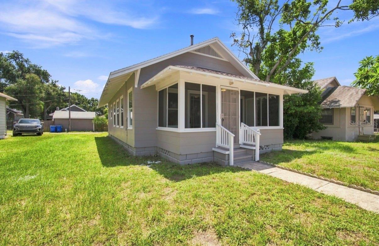 1st image of 1140 10th Ave S, St Petersburg, FL 33705 | MLS# TB8541540