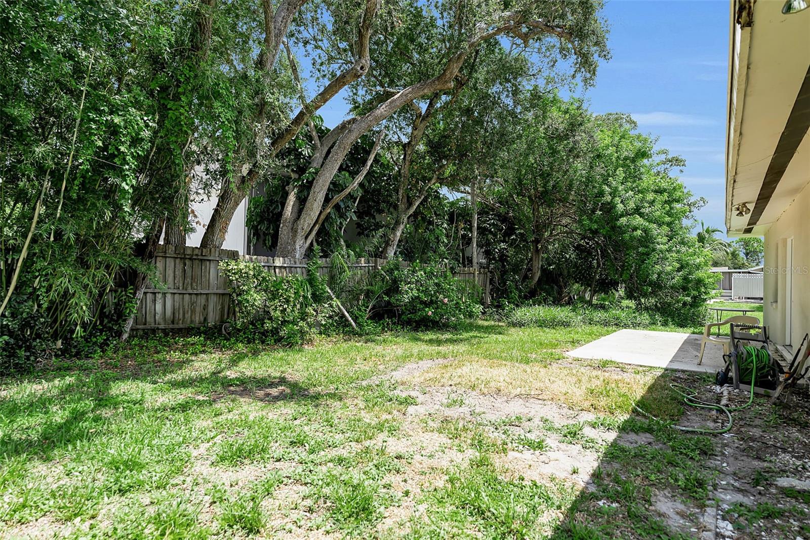31st image of 516 Laurel Rd W, Nokomis, FL 34275 | MLS# A4703788