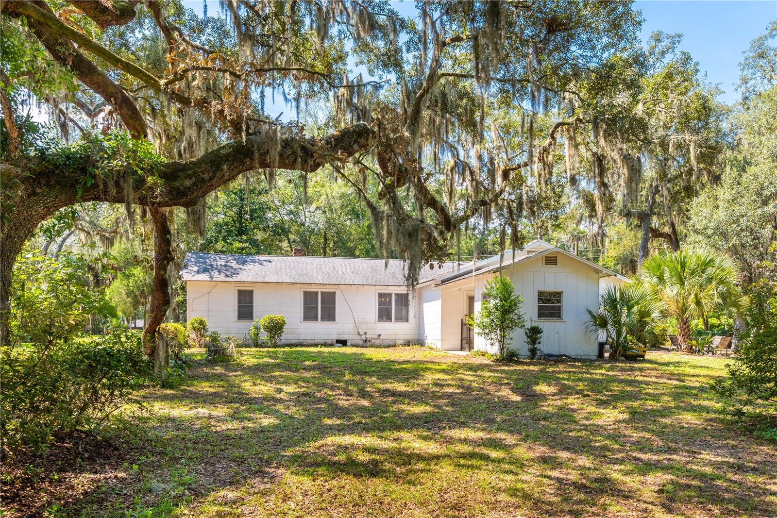 4th image of 8443 Fort Caroline Rd, Jacksonville, FL 32277 | MLS# V4950879