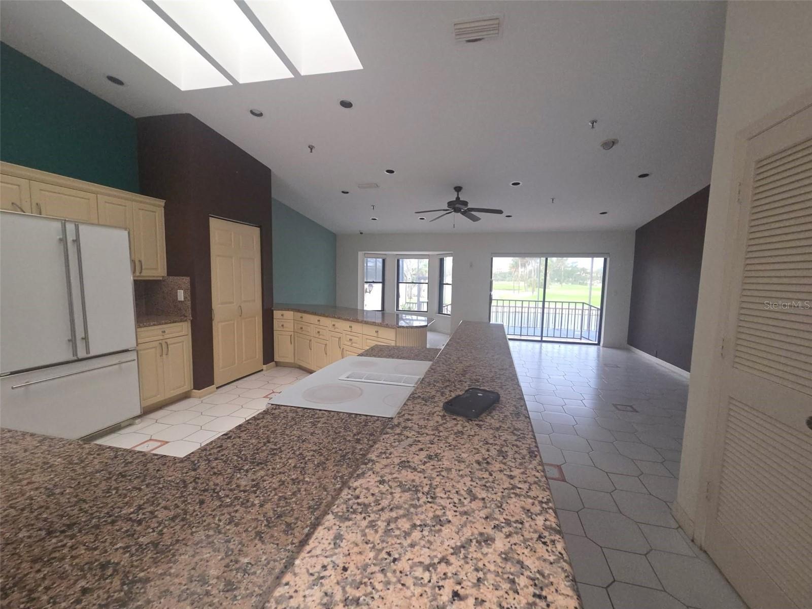 5th image of 2321 Harbour Oaks Dr, Longboat Key, FL 34228 | MLS# A4703789