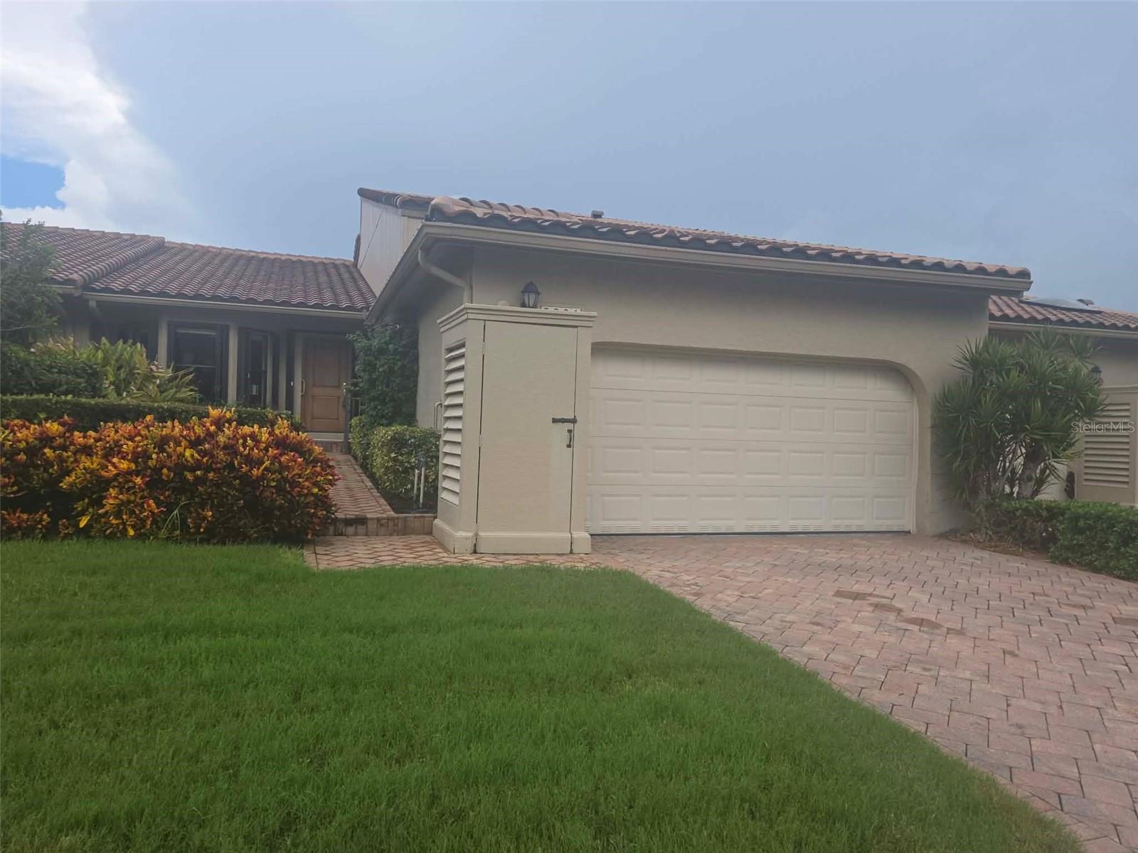 1st image of 2321 Harbour Oaks Dr, Longboat Key, FL 34228 | MLS# A4703789