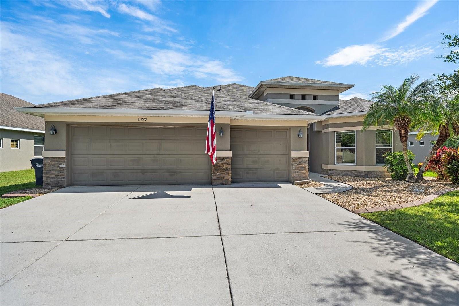 3rd image of 11220 77Th St E, Parrish, FL 34219 | MLS# A4703791
