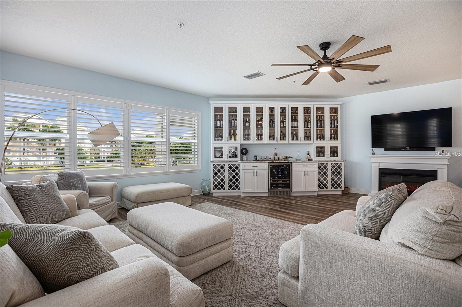 4th image of 3430 77Th St W, BRADENTON, FL 34209