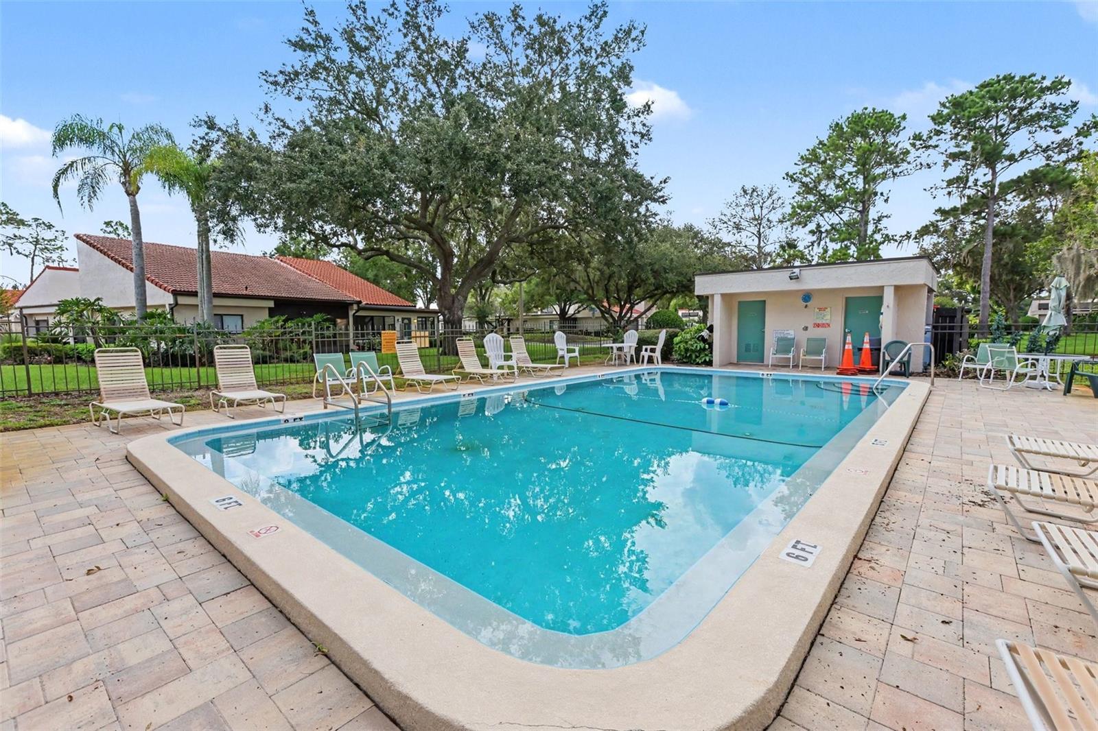 30th image of 108 Seville Ct N, Plant City, FL 33566 | MLS# O6435887