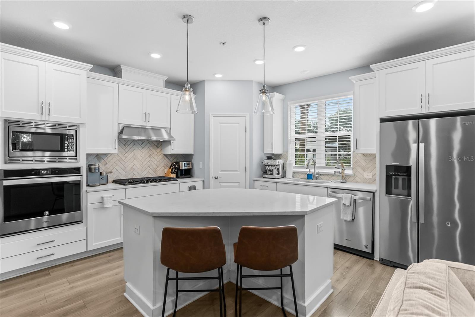 4th image of 412 S Albany Ave #3, Tampa, FL 33606 | MLS# TB8541597