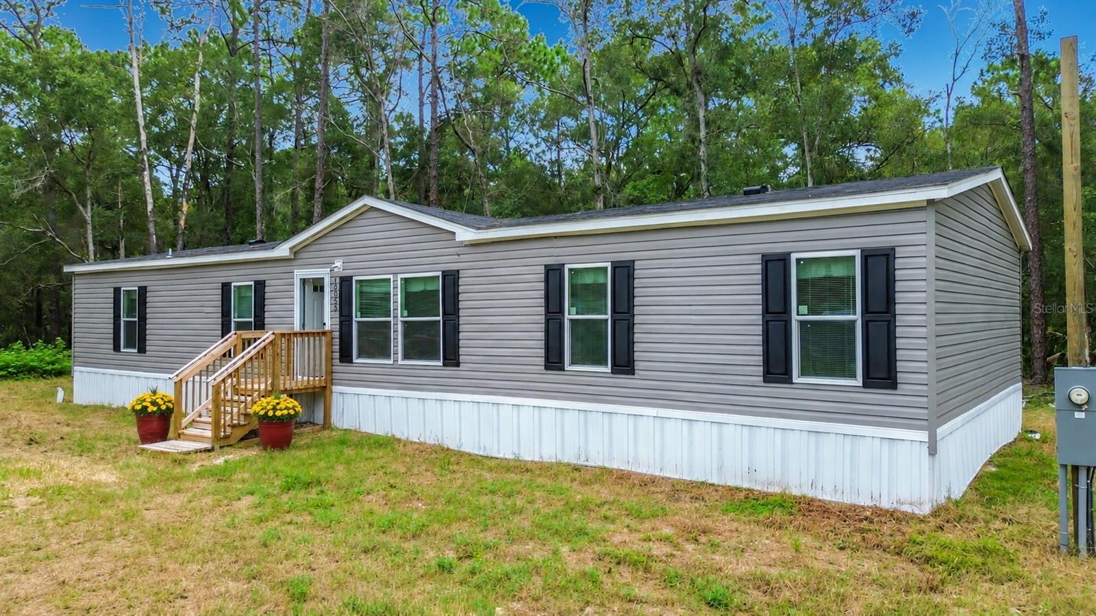 2nd image of 10055 W Ohio Dr, Crystal River, FL 34428 | MLS# TB8541636