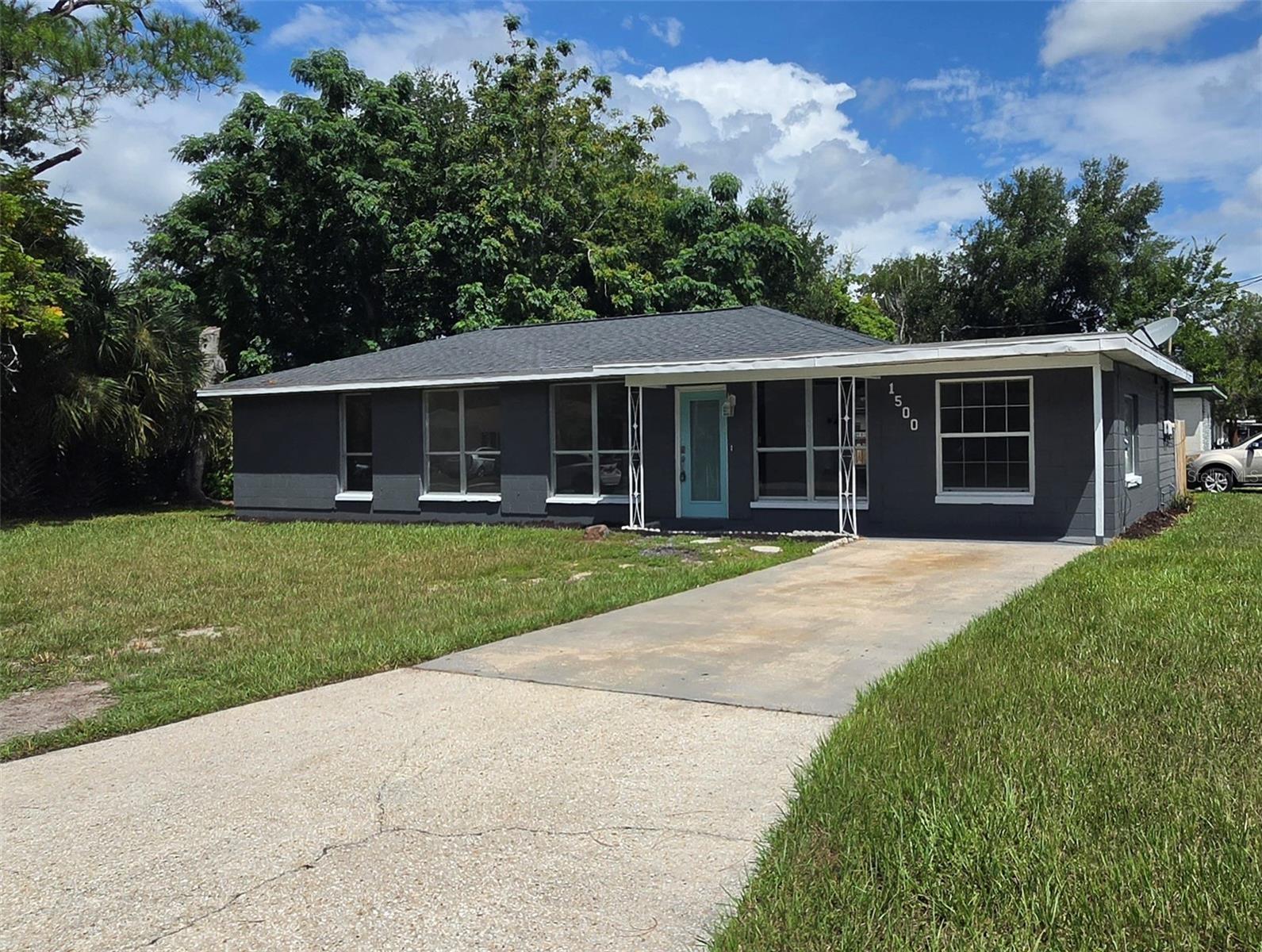 1st image of 1500 Crest Ave, Leesburg, FL 34748 | MLS# O6435924