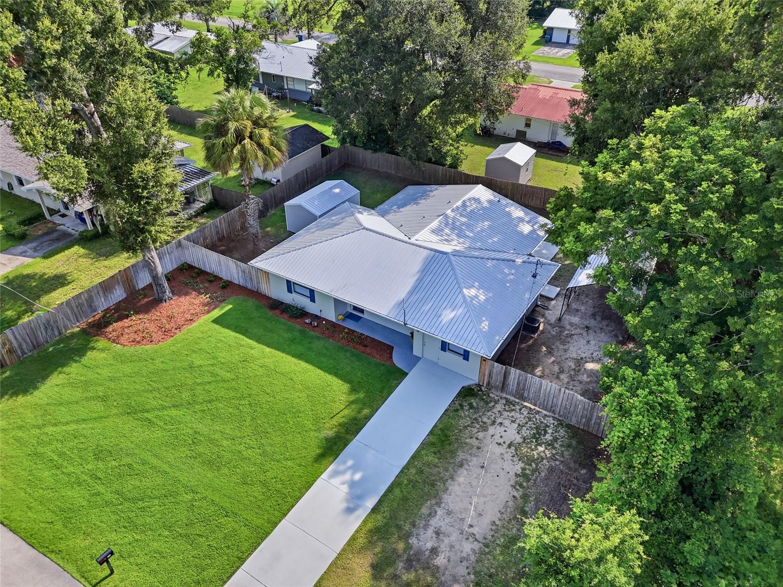 4th image of 115 Ne 5Th St, Chiefland, FL 32626 | MLS# GC542945