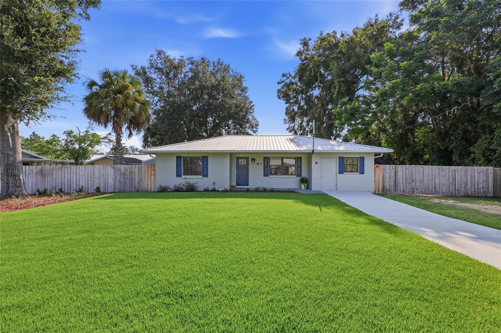 1st image of 115 Ne 5th St, Chiefland, FL 32626 | MLS# GC542945