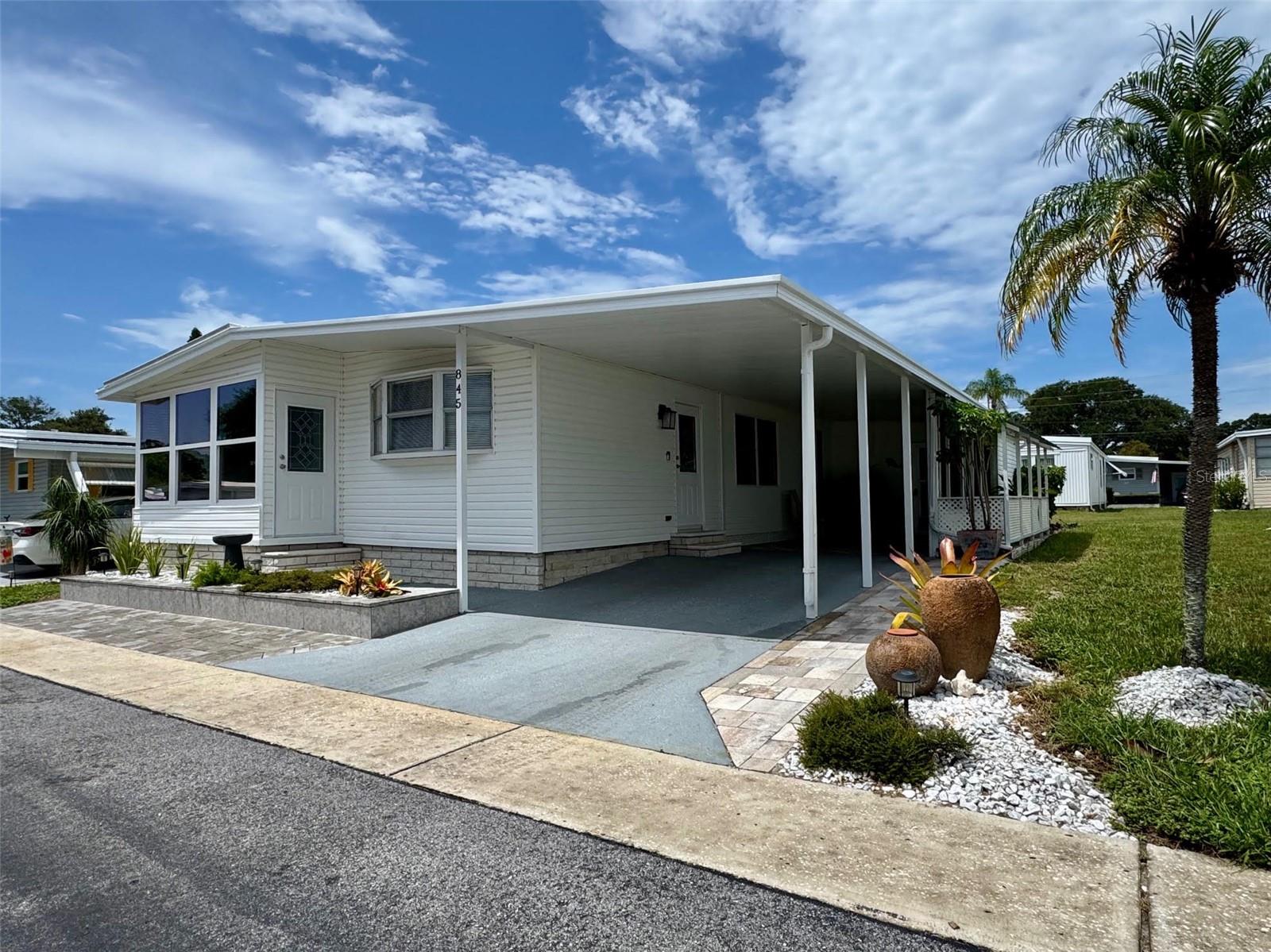 2nd image of 845 Cane Palm St, Largo, FL 33778 | MLS# TB8541667