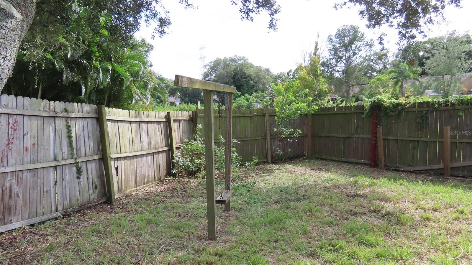 3rd image of 3326 Whispering Dr N, Largo, FL 33771 | MLS# TB8541690
