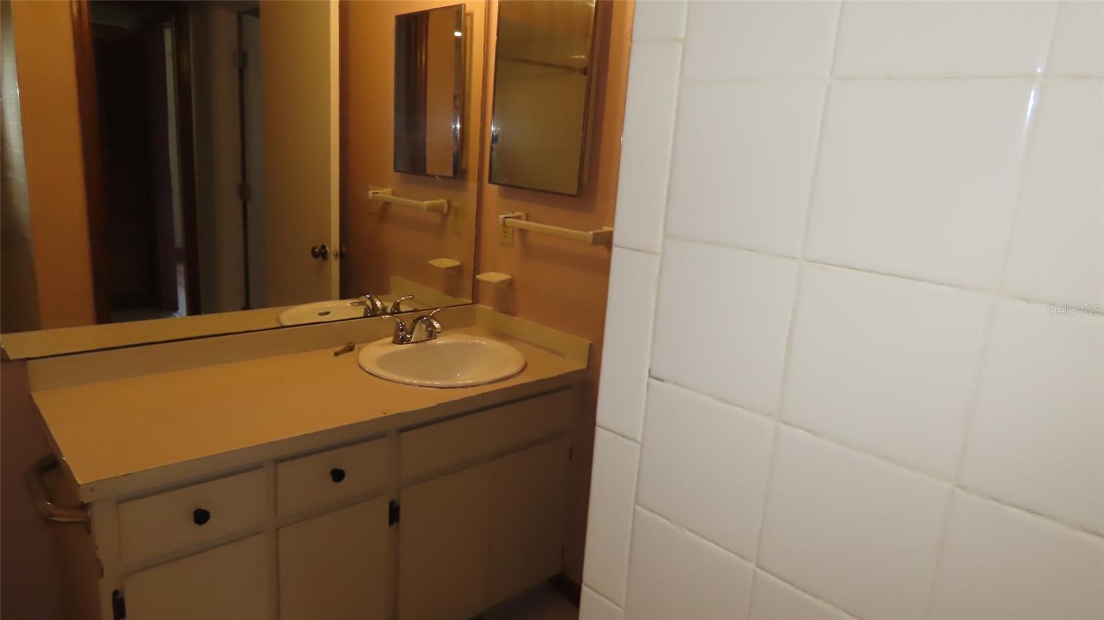 20th image of 3326 Whispering Dr N, Largo, FL 33771 | MLS# TB8541690