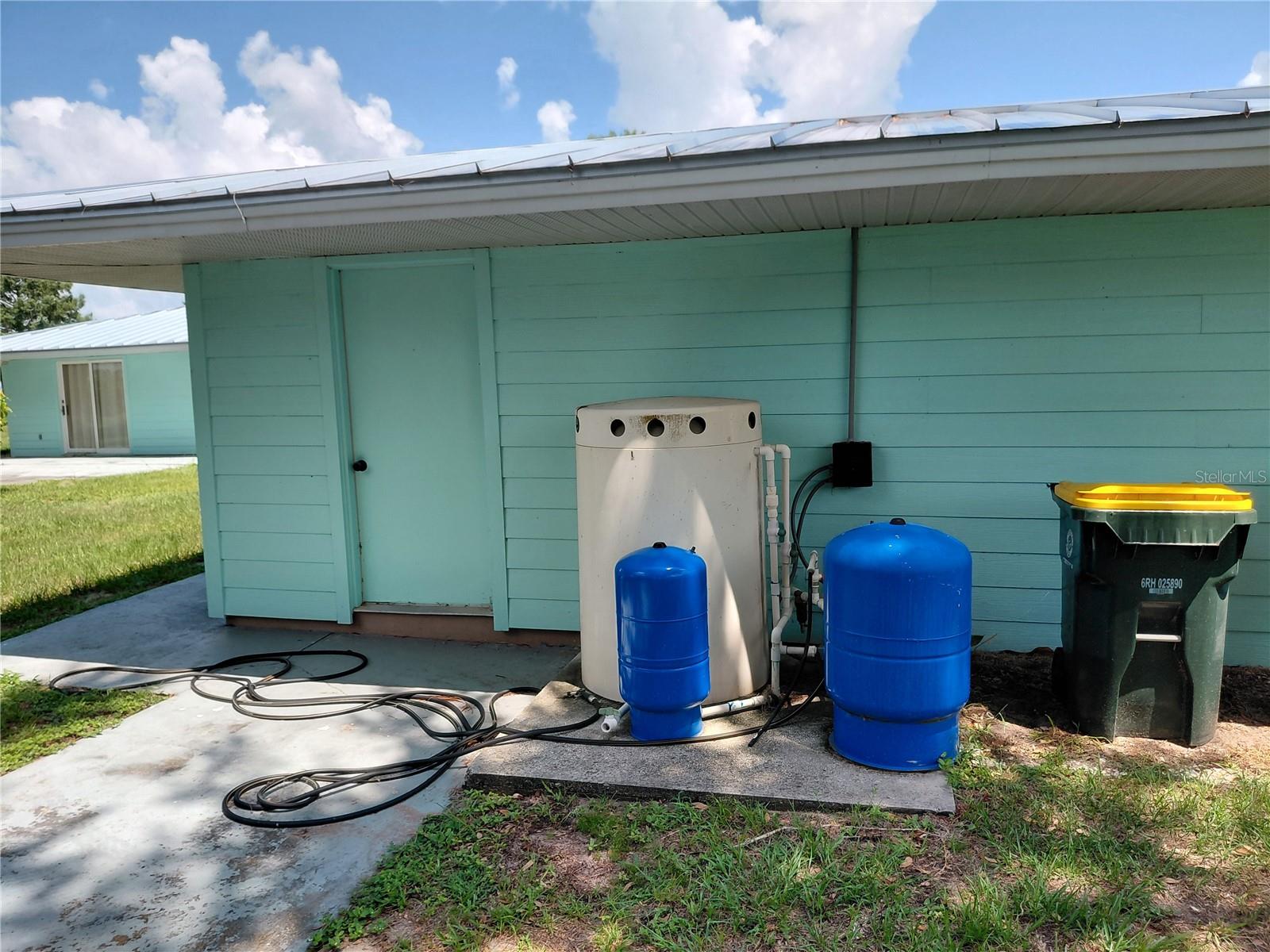 4th image of 1303 Club Ln, Lorida, FL 33857 | MLS# TB8541711