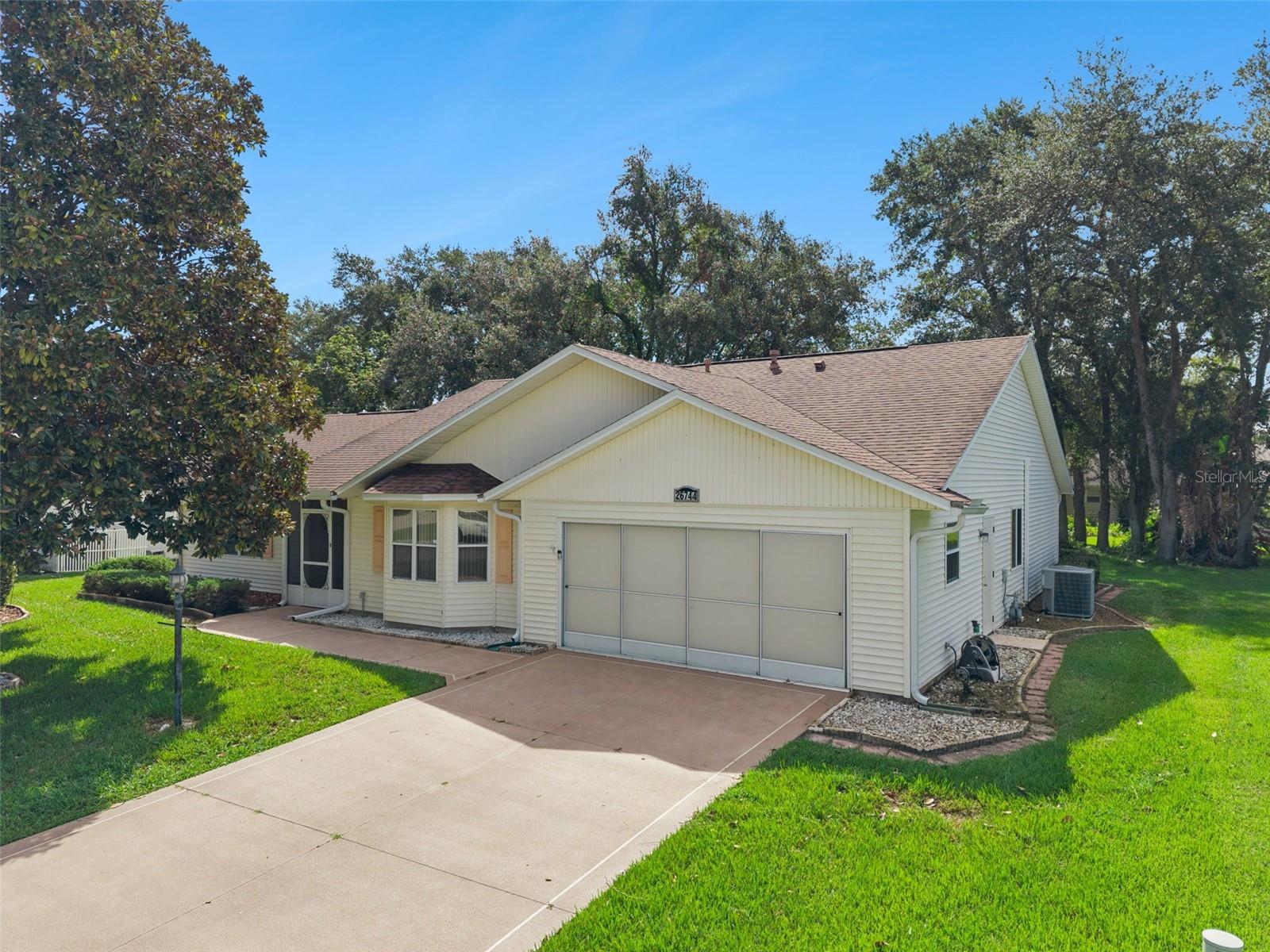 2nd image of 26744 Racquet Cir, Leesburg, FL 34748 | MLS# G5116861