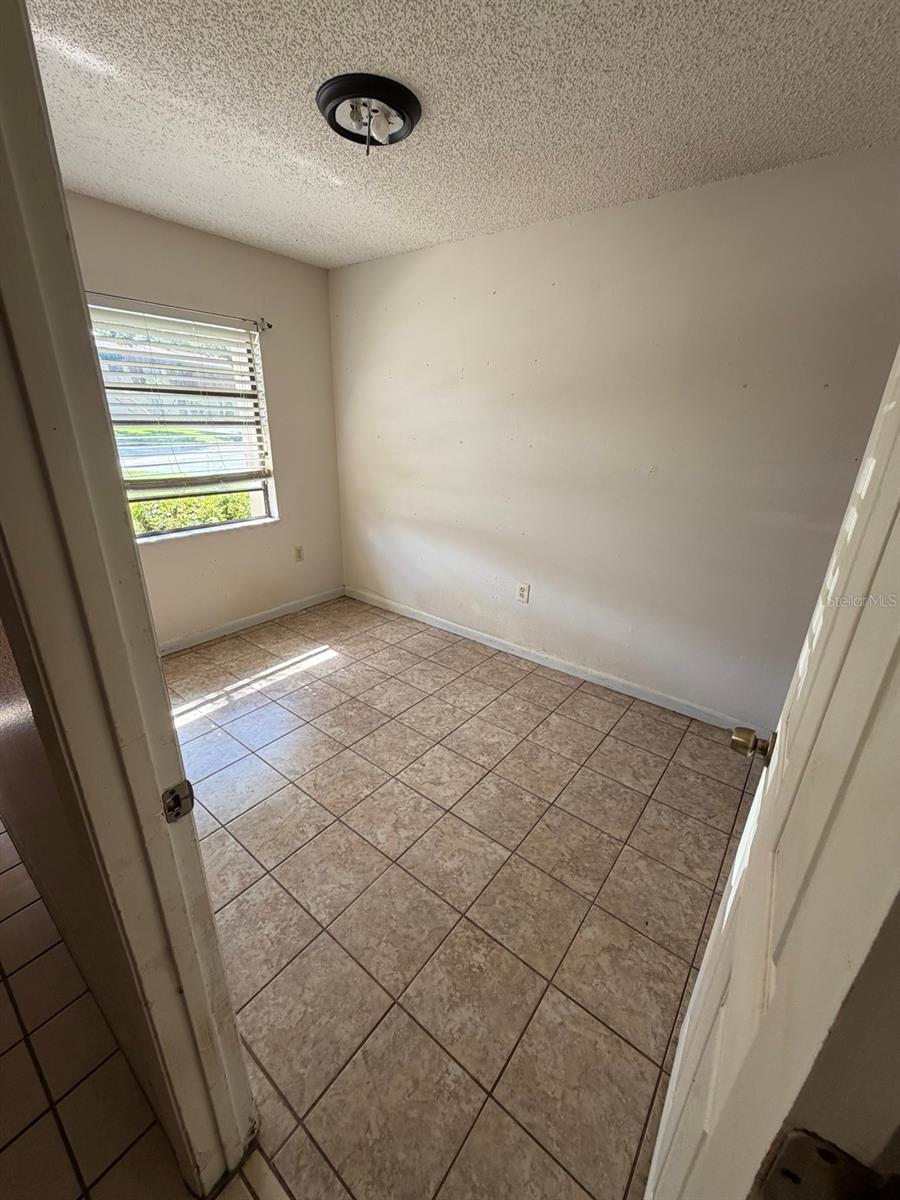 4th image of 6088 Topher Trl, Mulberry, FL 33860 | MLS# TB8541727