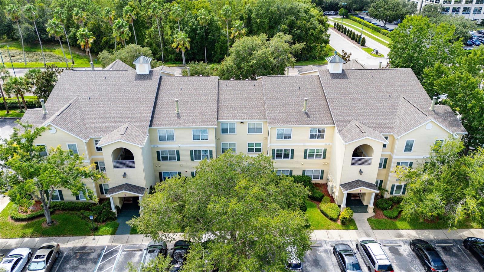 35th image of 18525 Bridle Club Dr #18525, Tampa, FL 33647 | MLS# TB8541747