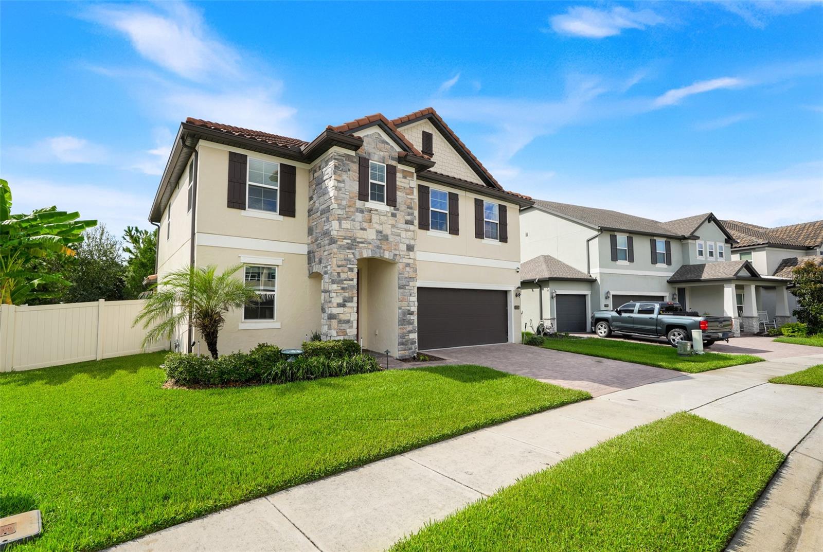 3rd image of 1750 Standing Rock Cir, Oakland, FL 34787 | MLS# S5156172