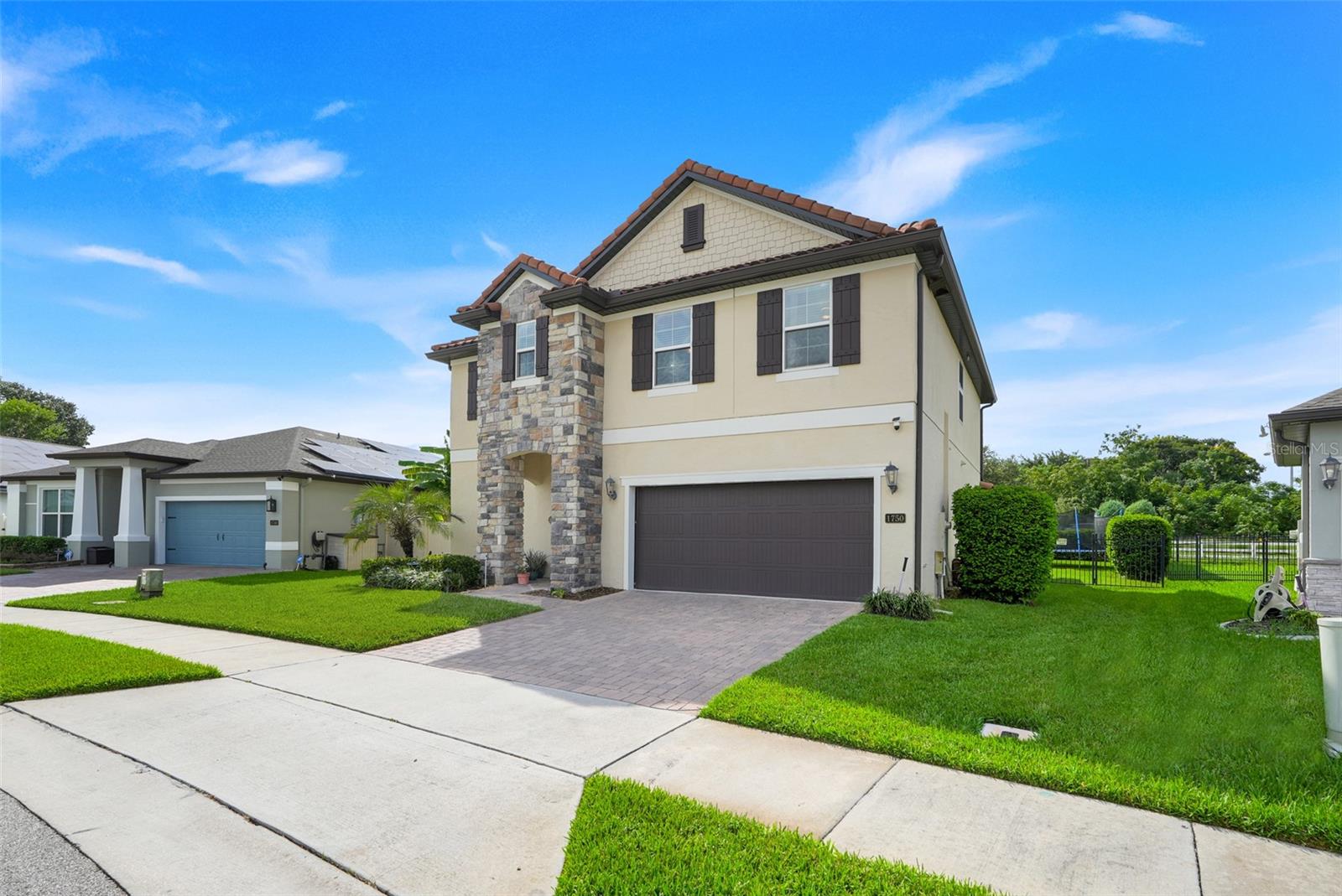 4th image of 1750 Standing Rock Cir, Oakland, FL 34787 | MLS# S5156172