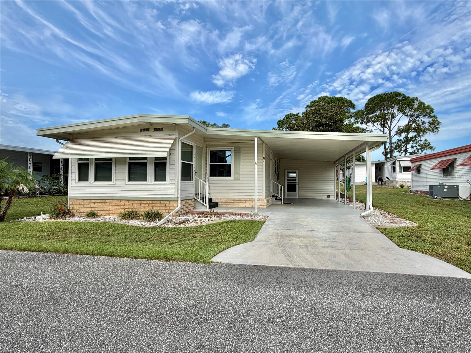 1st image of 151 Hibiscus Wy, Leesburg, FL 34748 | MLS# G5116872