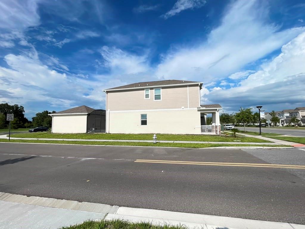 4th image of 1543 Cross Prairie Pkwy, Kissimmee, FL 34744 | MLS# S5156174