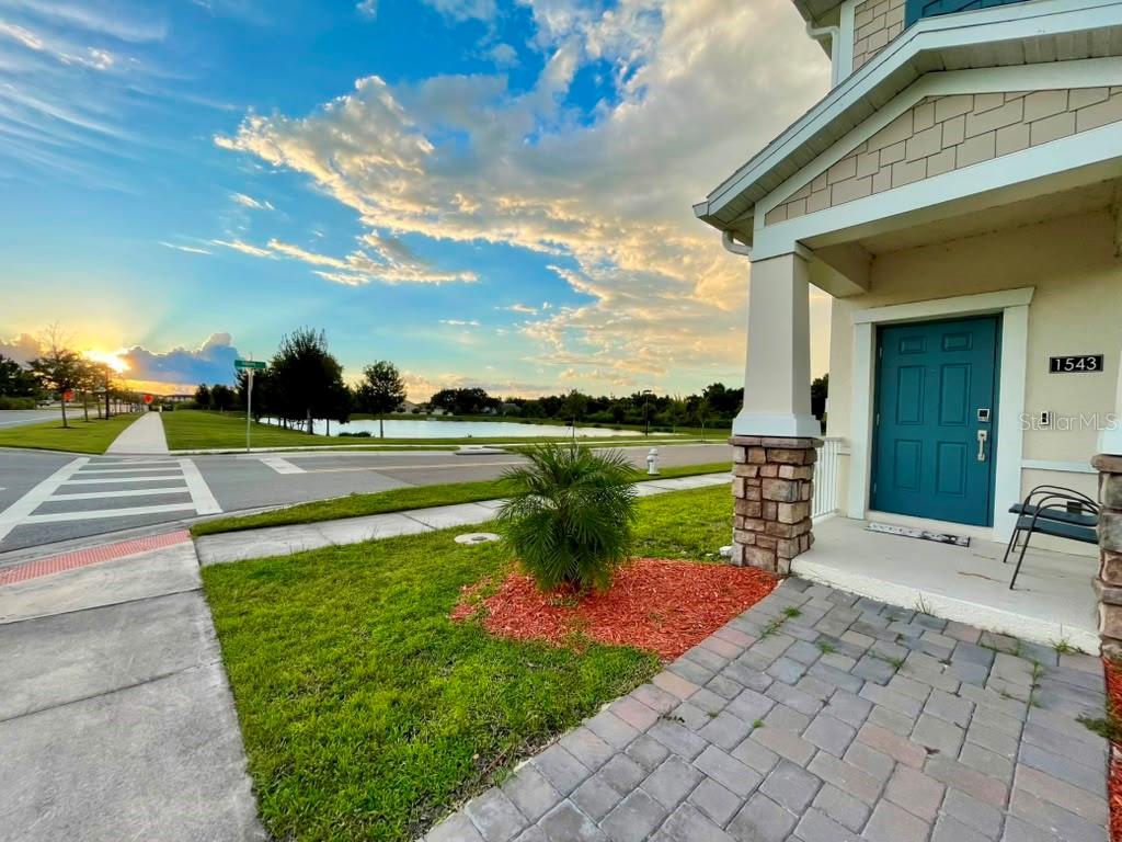 3rd image of 1543 Cross Prairie Pkwy, Kissimmee, FL 34744 | MLS# S5156174