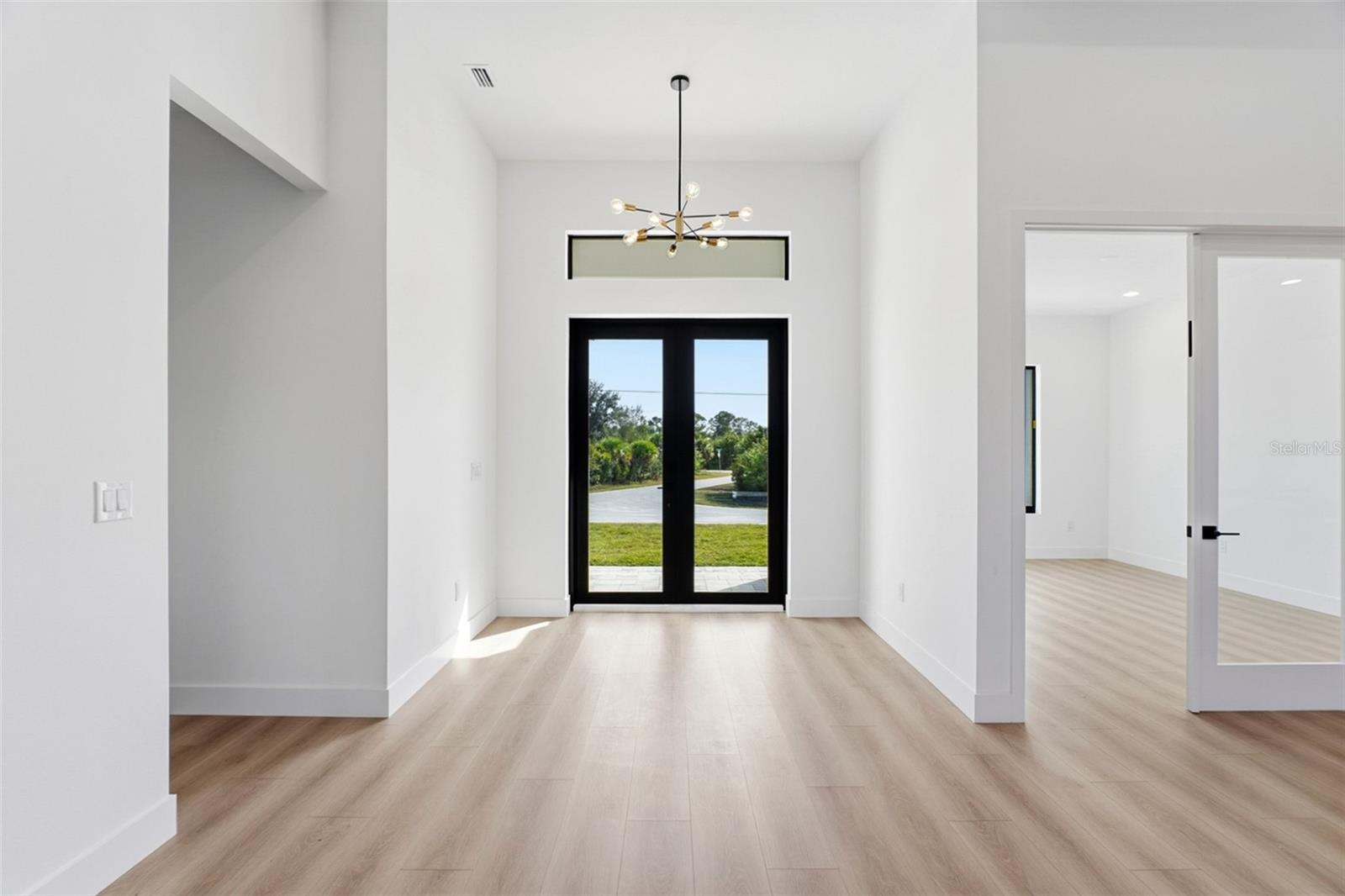 5th image of 13192 Windcrest Dr, Port Charlotte, FL 33953 | MLS# C7529899