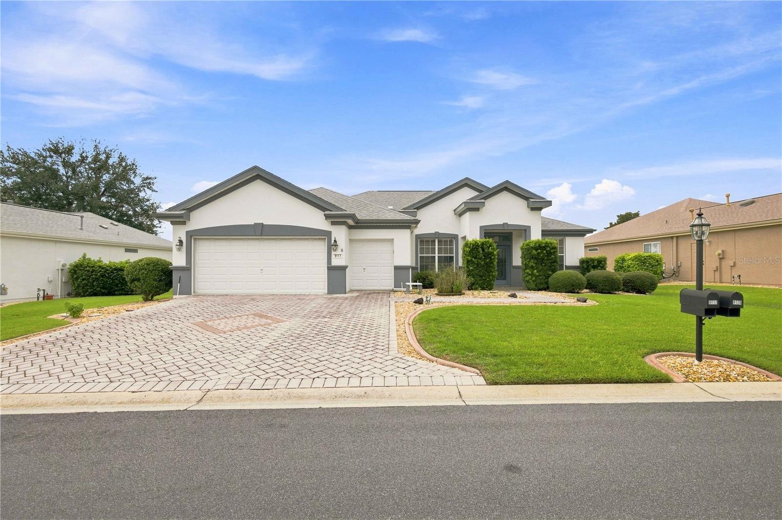 1st image of 9117 Se 125th Loop, Summerfield, FL 34491 | MLS# OM730945