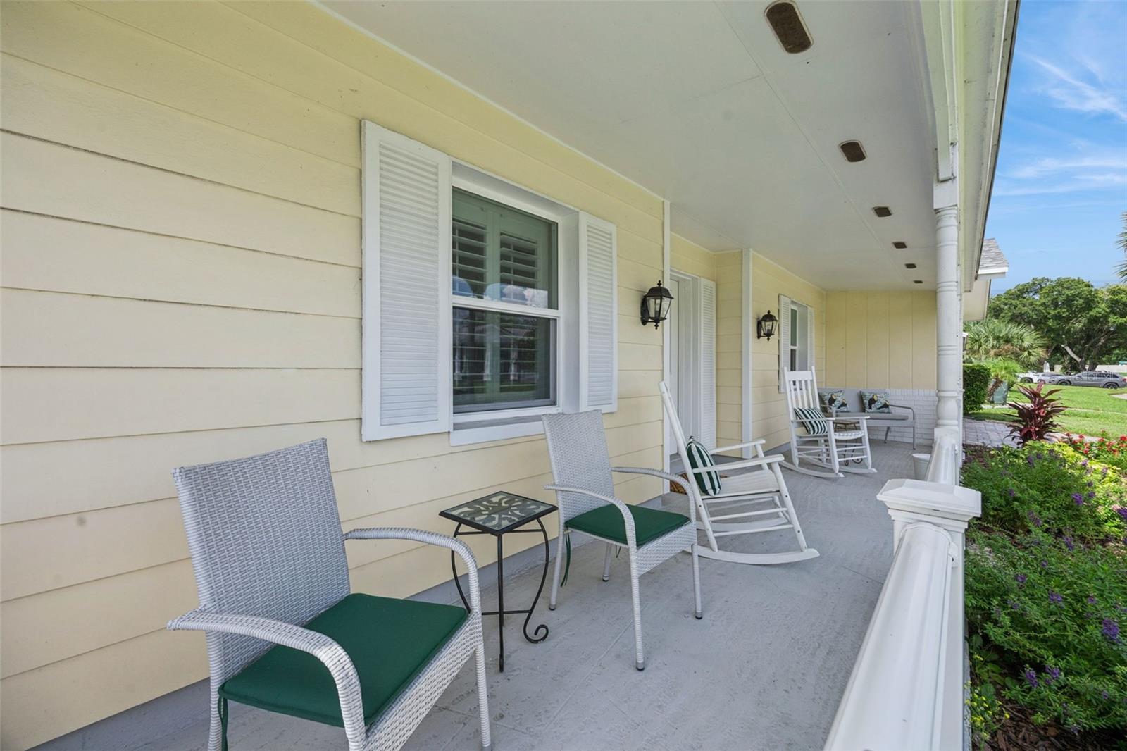 3rd image of 312 Oak Hill Dr, Altamonte Springs, FL 32701 | MLS# O6436019