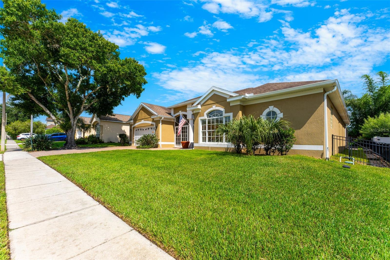 3rd image of 426 Palm Crest Ln, Lake Mary, FL 32746 | MLS# O6436020