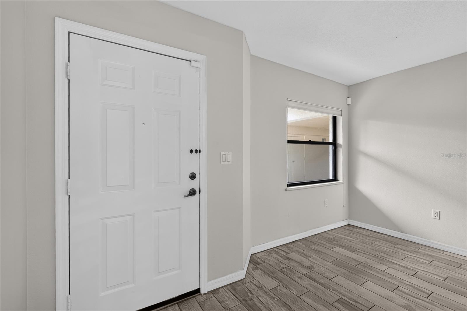 5th image of 204 3Rd St W #103, Bradenton, FL 34205 | MLS# A4703851
