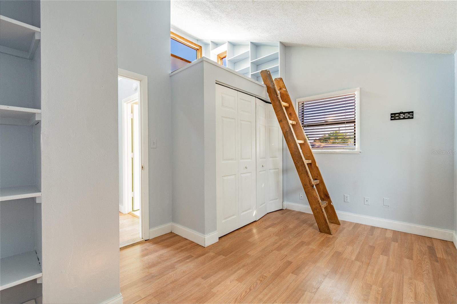 4th image of 532 45Th Street Ct W, Palmetto, FL 34221 | MLS# O6436025