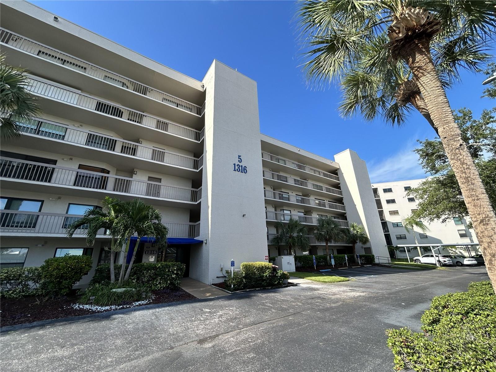2nd image of 1316 Pasadena Ave S #102, South Pasadena, FL 33707 | MLS# TB8541778
