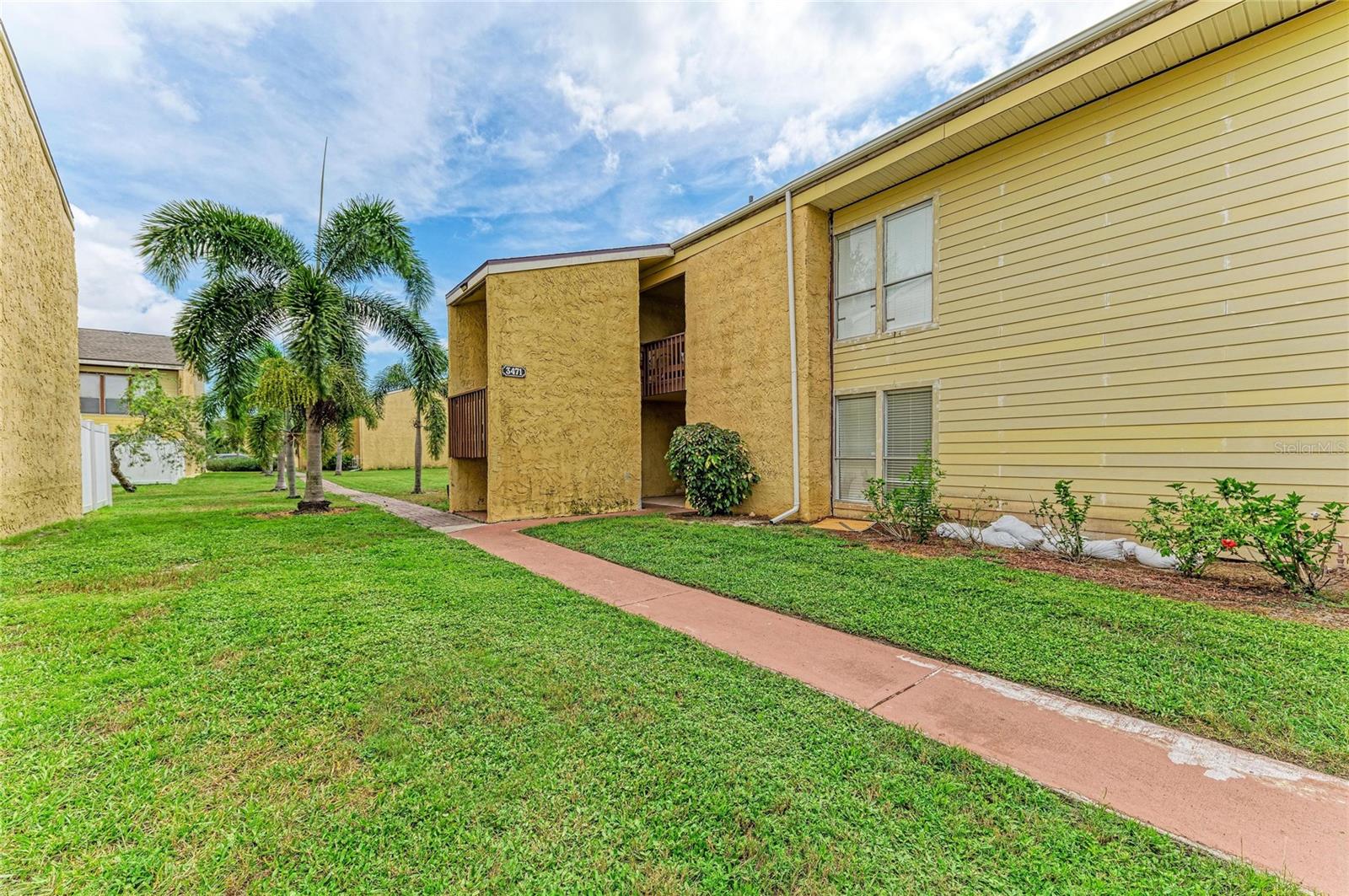2nd image of 3471 Clark Rd #169, Sarasota, FL 34231 | MLS# A4703855