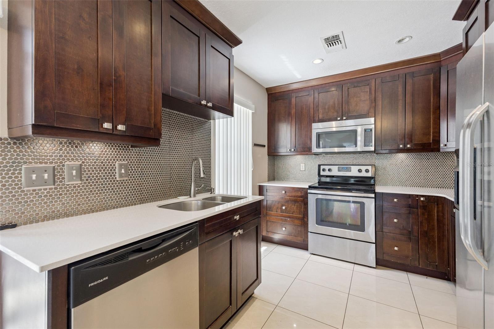 4th image of 3023 Rio Grande Trl, KISSIMMEE, FL 34741