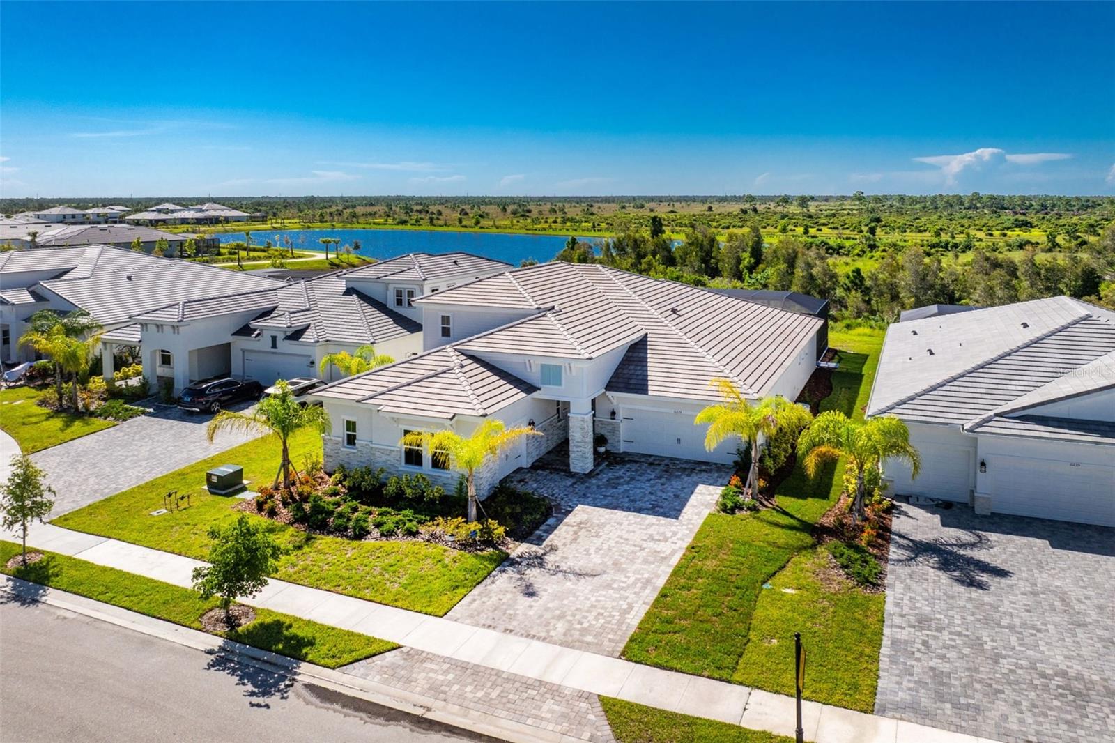 Photo 1 of Single family home for sale at 11225 Blissby St, Venice, FL 34293 | MLS# D6148529 | Listing updated on 2026-09-02