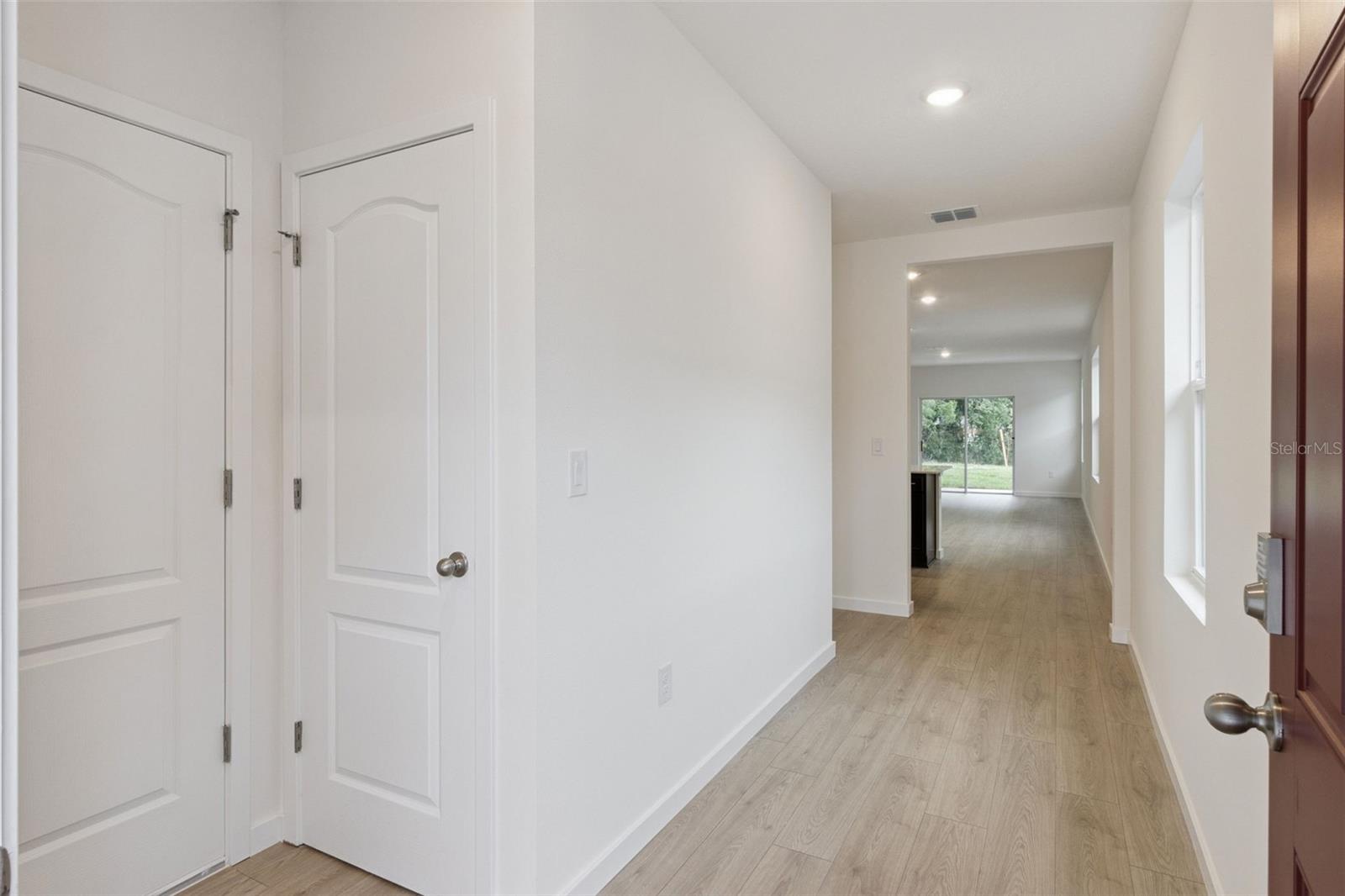 3rd image of 1347 Grand Flora Ln, Sanford, FL 32773 | MLS# O6436059