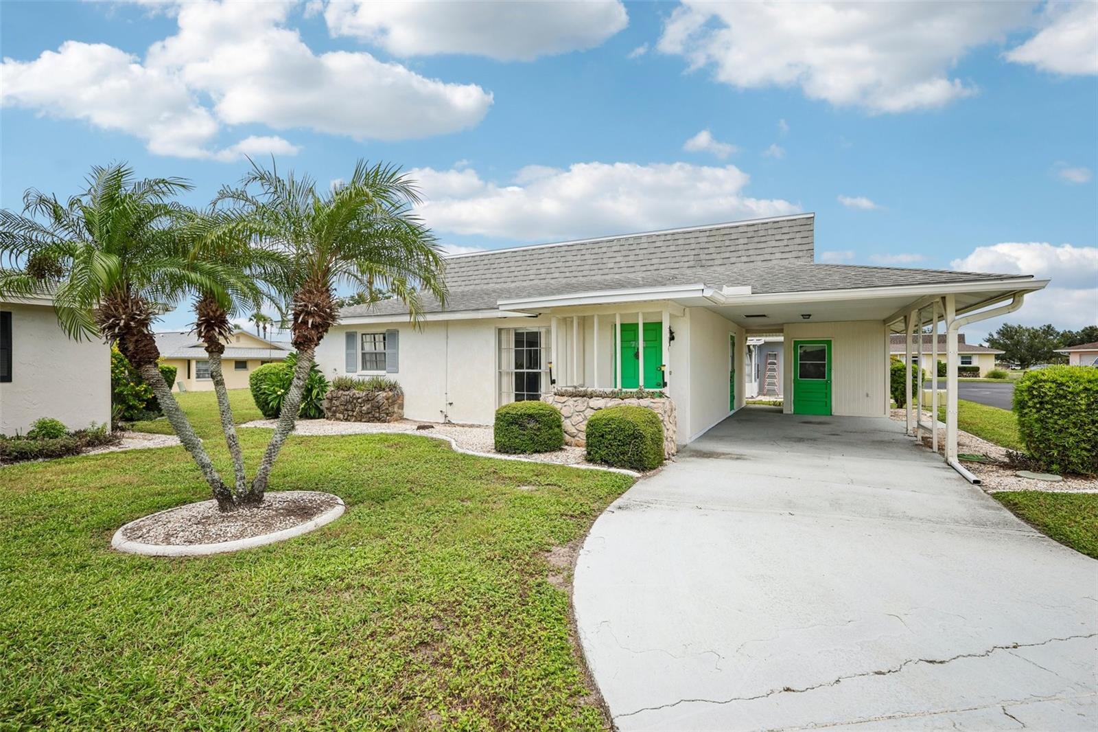 3rd image of 704 Radford Pl, Ruskin, FL 33573 | MLS# TB8541823