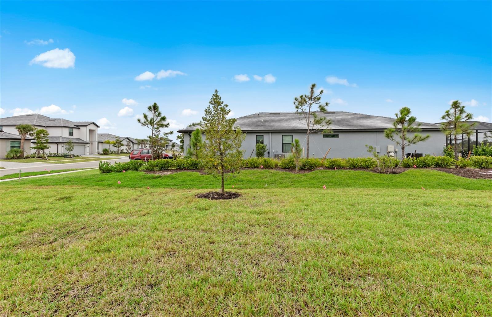 27th image of 10827 Sun Drop St, Venice, FL 34293 | MLS# TB8541826