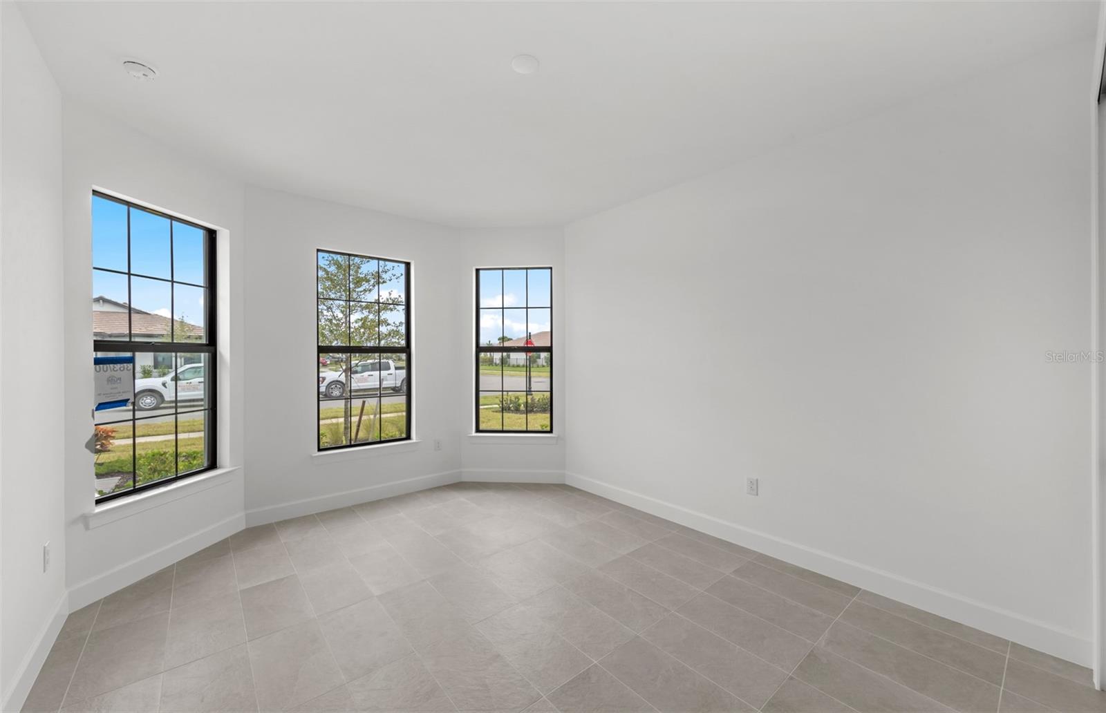 5th image of 10827 Sun Drop St, Venice, FL 34293 | MLS# TB8541826