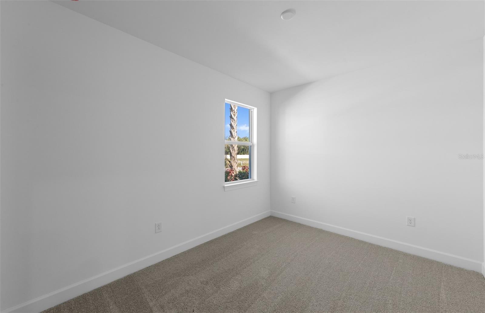 4th image of 17086 Moonflower Dr, Venice, FL 34293 | MLS# TB8541838