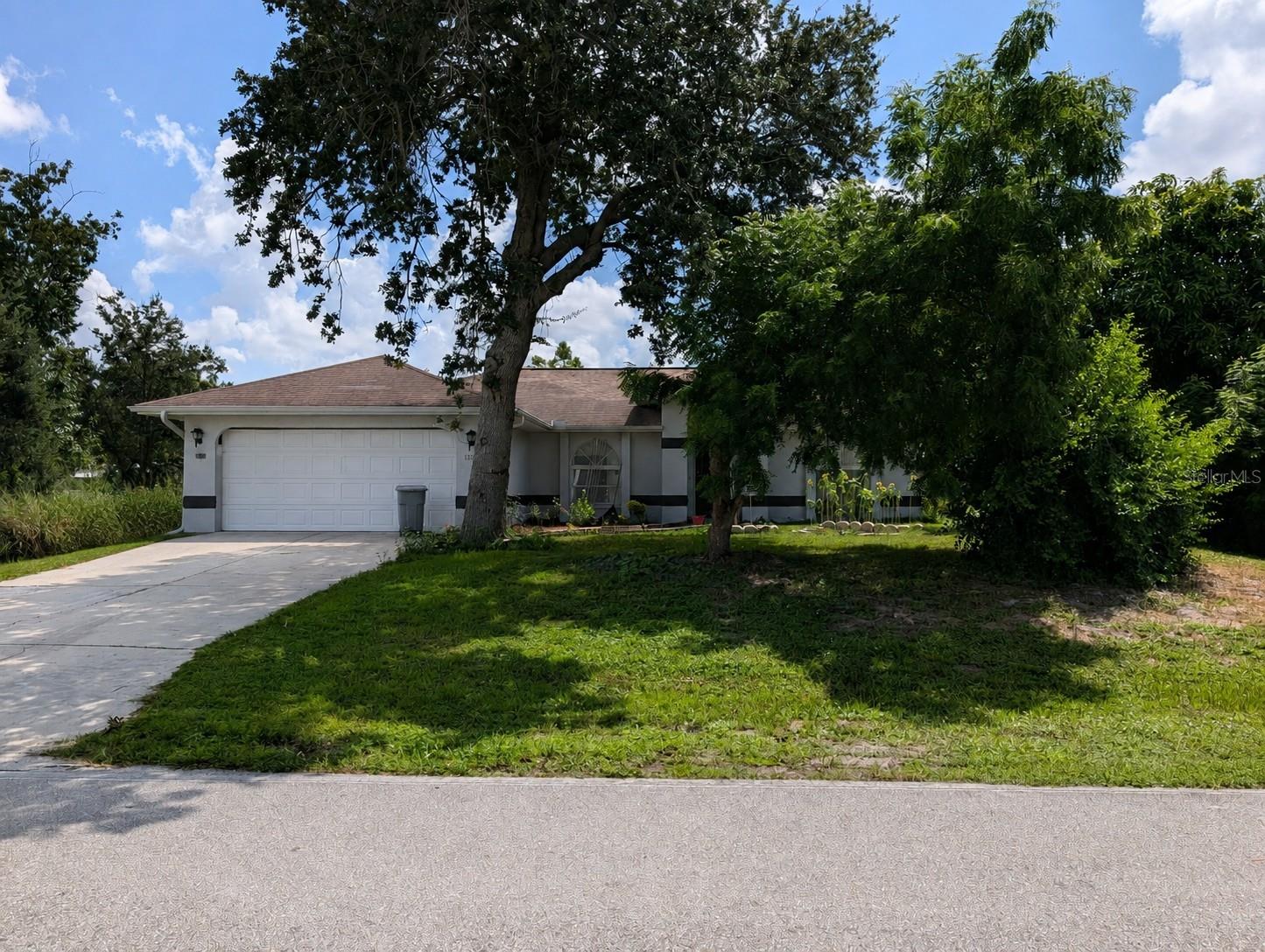 2nd image of 1298 Viscaya Dr, Port Charlotte, FL 33952 | MLS# C7529910