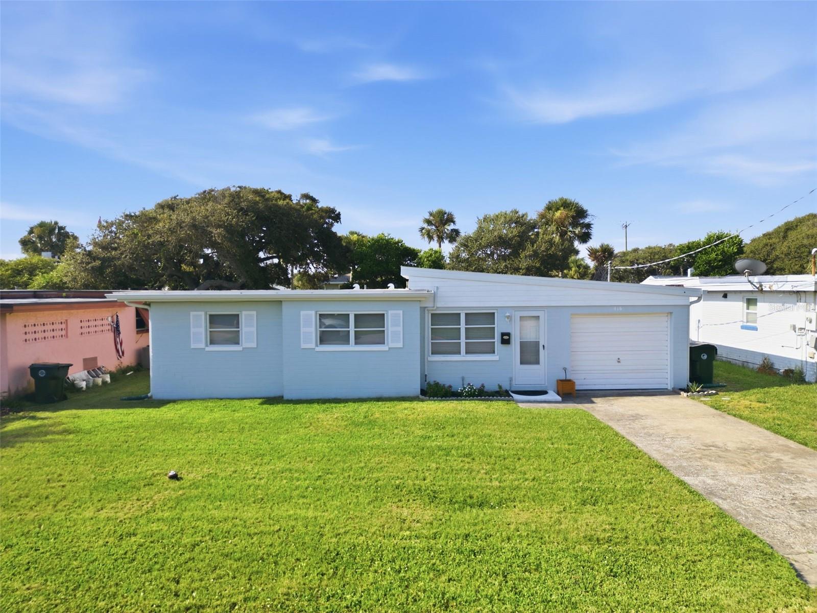 1st image of 414 Flushing Ave, Daytona Beach, FL 32118 | MLS# V4950887