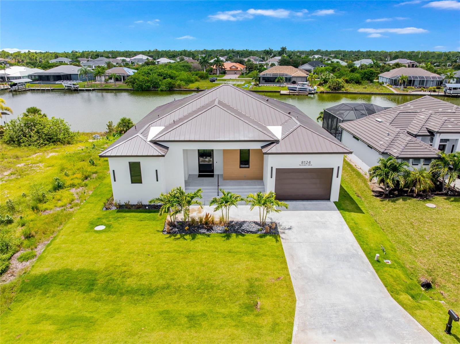 4th image of 8124 Tecumseh Cir, Port Charlotte, FL 33981 | MLS# C7529911
