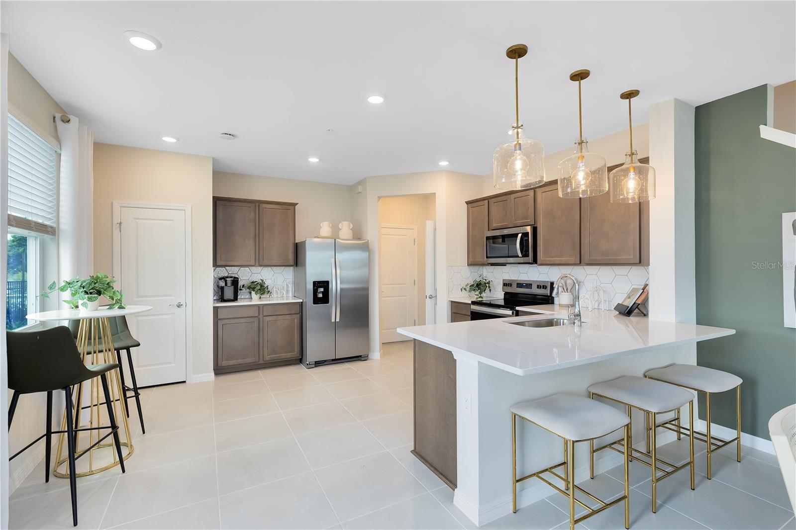 3rd image of 3121 Canyon Bay Point, Sanford, FL 32773 | MLS# O6436104