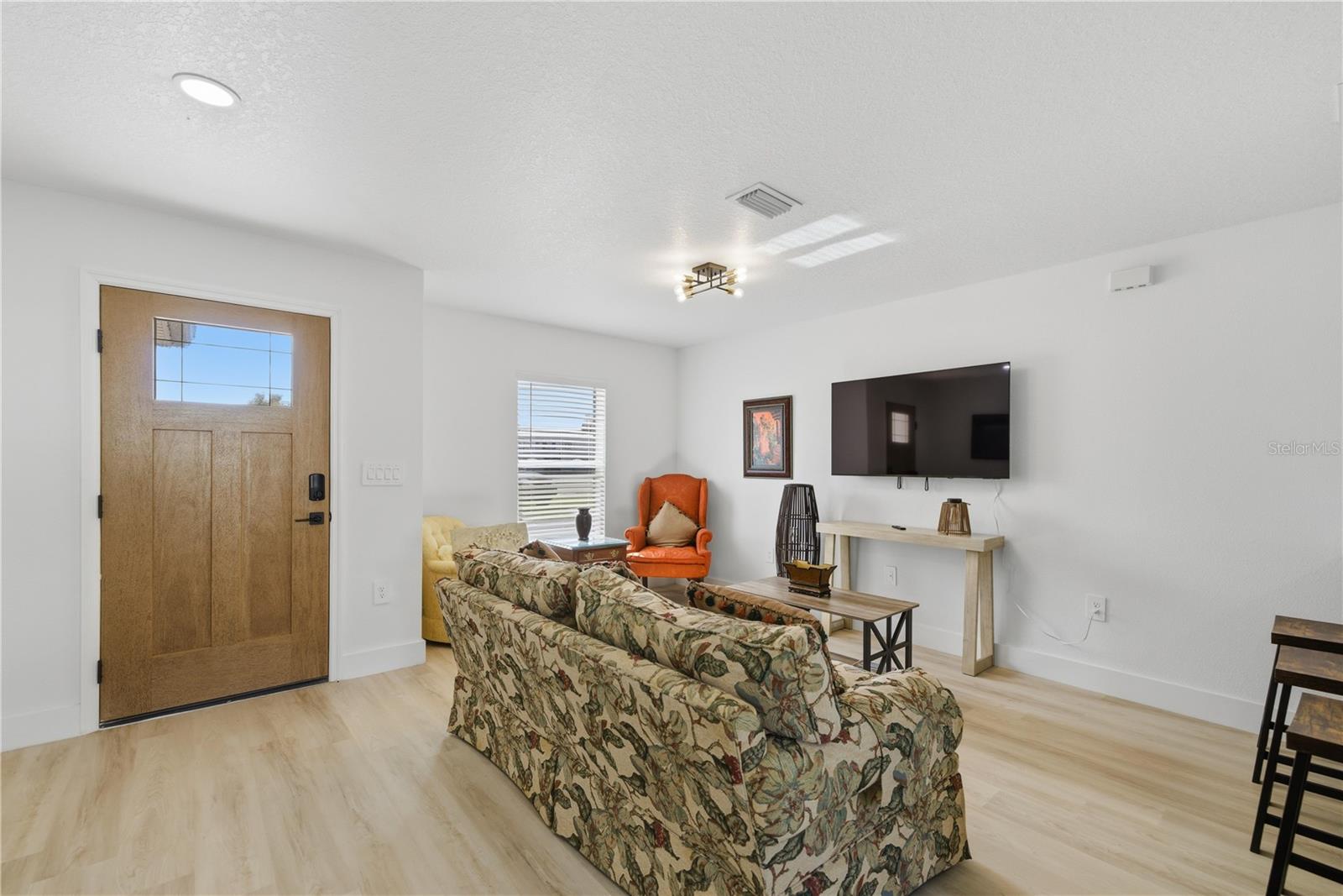 5th image of 61 Nw 53Rd Ct, Ocala, FL 34482 | MLS# OM730958