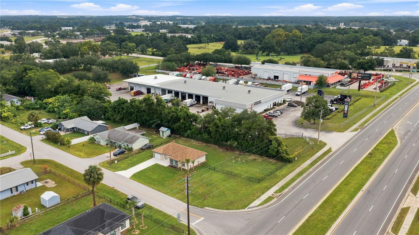 30th image of 61 Nw 53rd Ct, Ocala, FL 34482 | MLS# OM730958