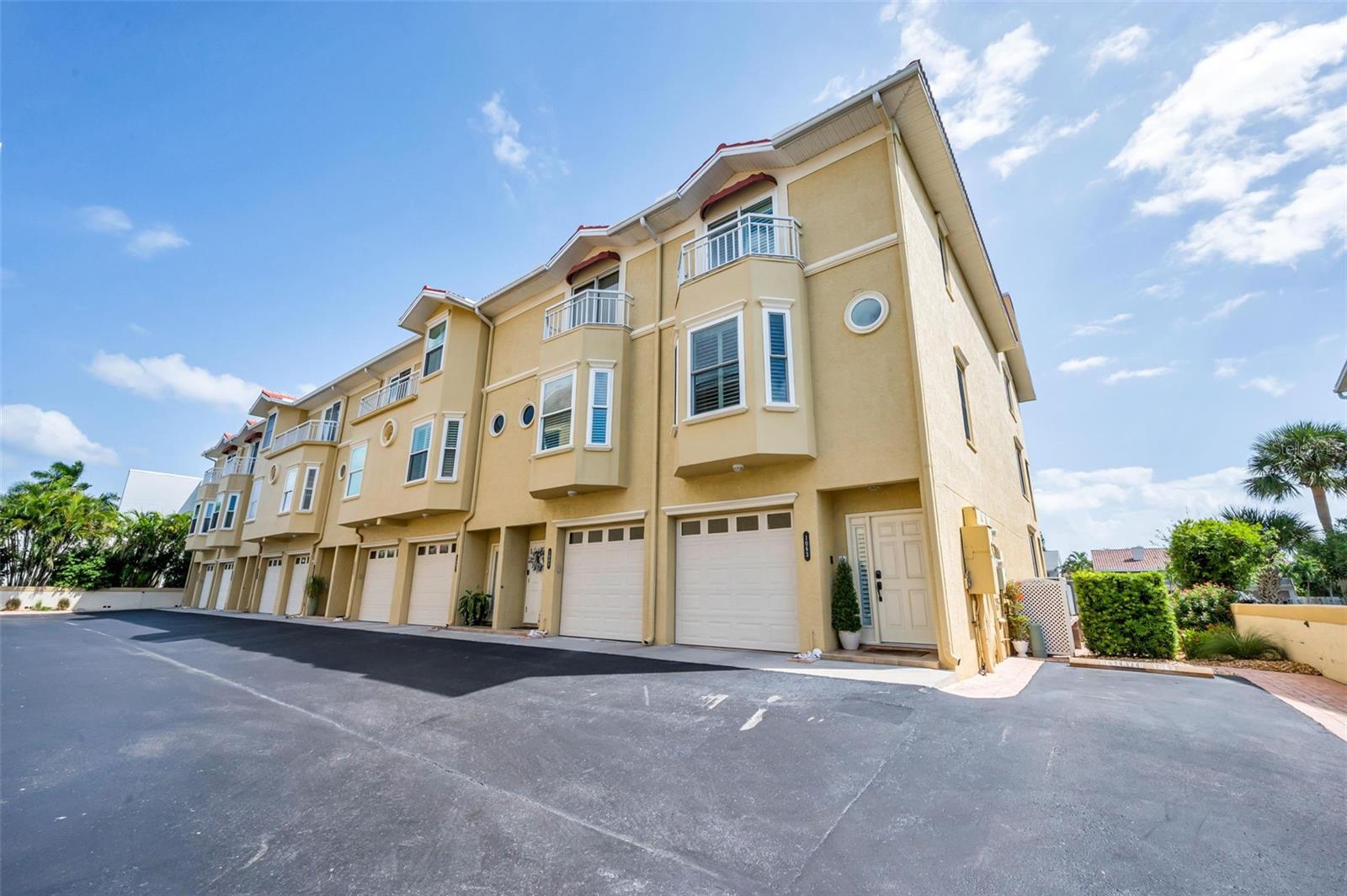 2nd image of 1063 Pinellas Bayway S, St Petersburg, FL 33715 | MLS# TB8541893