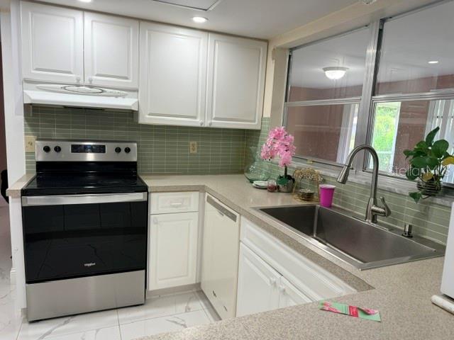 5th image of 2306 Beacon Dr, Port Charlotte, FL 33952 | MLS# O6436134